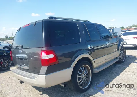 2007 Ford Expedition Eddie Bauer z USA, uszkodzony, nr VIN 1FMFU17587LA26789